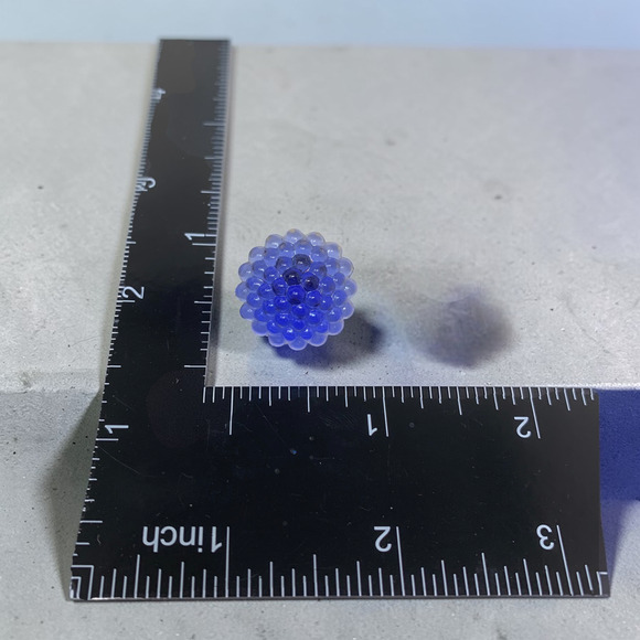 Vintage 1980's Blue Ombre Acrylic Lucite Cluster Pierced Earrings Avant Garde - Picture 5 of 6